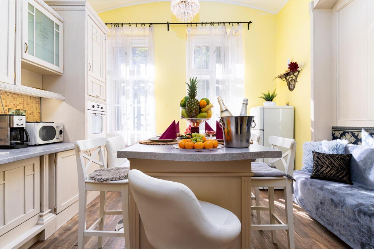 Magnificent King Suite Prague Exterior photo